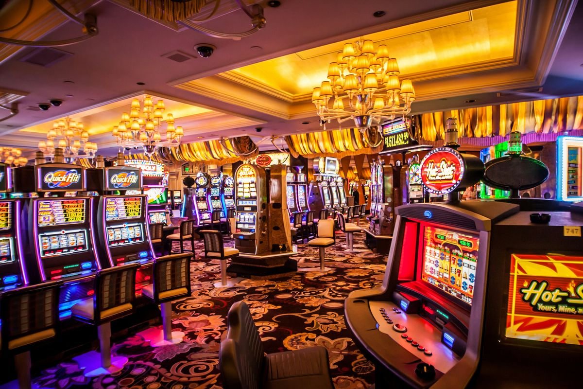 Người dùng Việt Nam chơi game bắn cá trực tuyến trên điện thoại